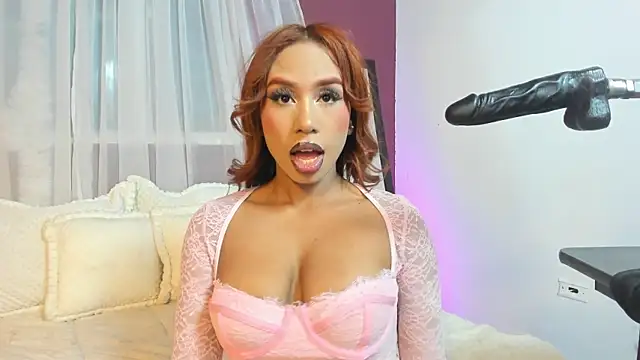 Nicole Brown1126 online show from March 26, 4:07 am