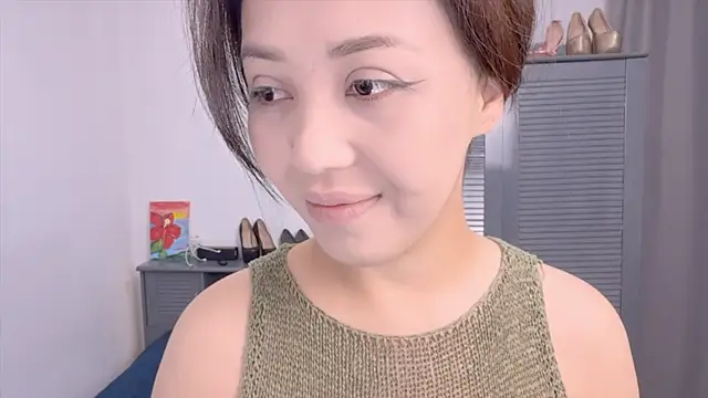 PurrrfectMiko online show from January 17, 3:33 am