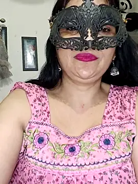 Snapshot of sexy_bhabhi69 chatting on June 29, 5:46 pm sexy bhabhi69 online show from June 29, 5:46 pm