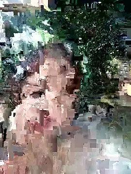 Snapshot of thamygomezz chatting on October 4, 2:04 pm thamygomezz online show from October 4, 2:04 pm