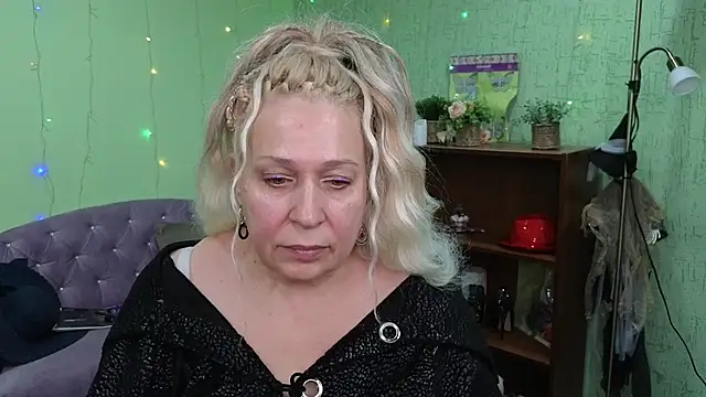 Penelope Pinky online show from December 30, 4:19 pm