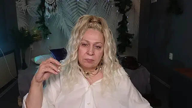 Penelope Pinky online show from January 20, 5:27 pm