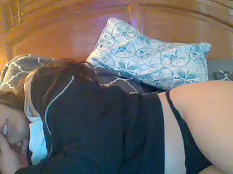 tendertormentt online show from February 23, 10:31 pm