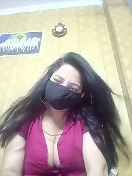 Snapshot of hornycoupleJandS chatting on June 4, 4:24 pm hornycoupleJandS online show from June 4, 4:24 pm