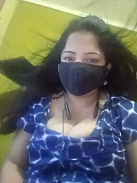 Snapshot of hornycoupleJandS chatting on June 30, 1:23 pm hornycoupleJandS online show from June 30, 1:23 pm