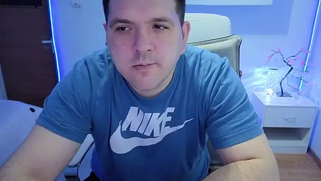 Snapshot of JasonJacks chatting on April 24, 3:09 am JasonJacks online show from April 24, 3:09 am