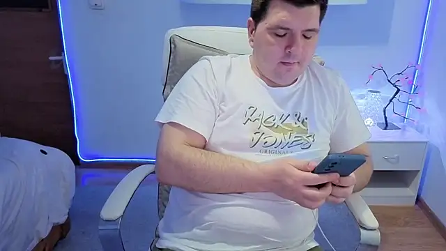 Snapshot of JasonJacks chatting on May 9, 2:22 pm JasonJacks online show from May 9, 2:22 pm