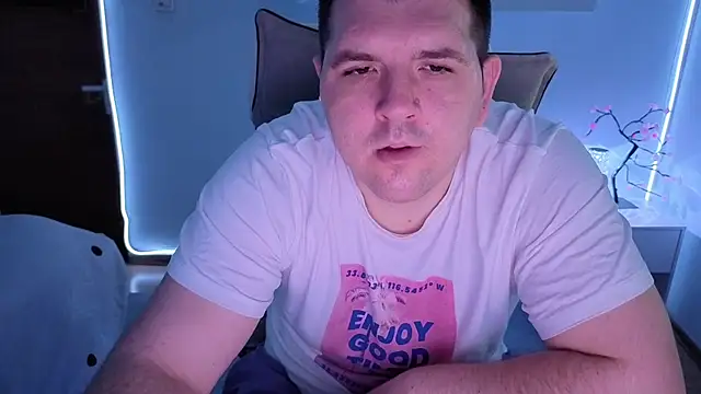 Snapshot of JasonJacks chatting on May 27, 3:03 am JasonJacks online show from May 27, 3:03 am