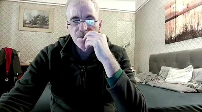 farock online show from December 30, 1:58 pm