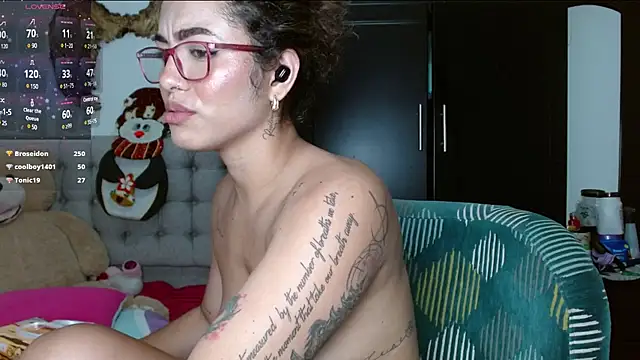 Snapshot of Sexy_Lia_ chatting on January 20, 7:47 am Sexy Lia  online show from January 20, 7:47 am