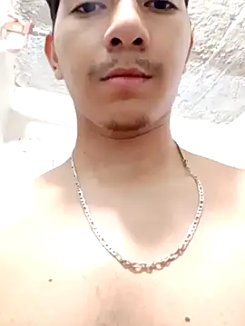 Snapshot of AlexP457 chatting on February 6, 2:00 am AlexP457 online show from February 6, 2:00 am