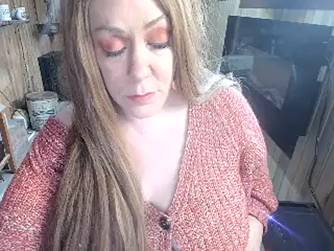 Snapshot of BrookeRides chatting on March 11, 5:35 pm BrookeRides online show from March 11, 5:35 pm