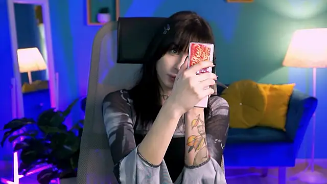 JadeCastle  online show from March 17, 5:05 pm