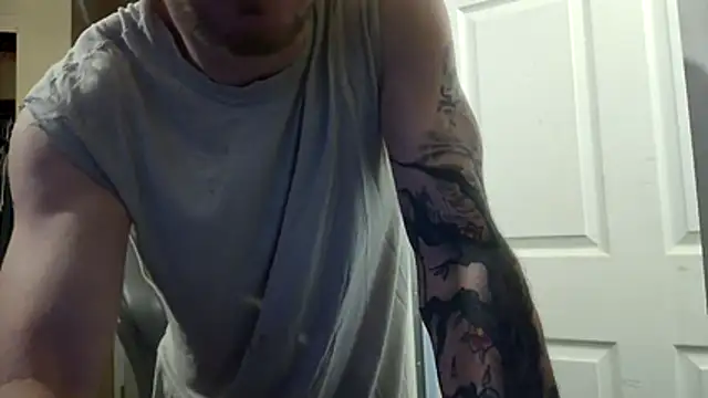 Huntzg23 online show from April 4, 4:26 pm