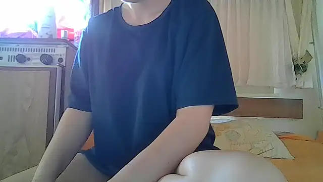 Snapshot of Eleni_Pappa chatting on May 23, 11:58 am Eleni Pappa online show from May 23, 11:58 am