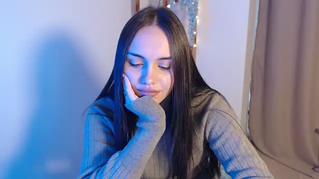 Snapshot of IrinaShayk18 chatting on December 26, 7:35 am IrinaShayk18 online show from December 26, 7:35 am