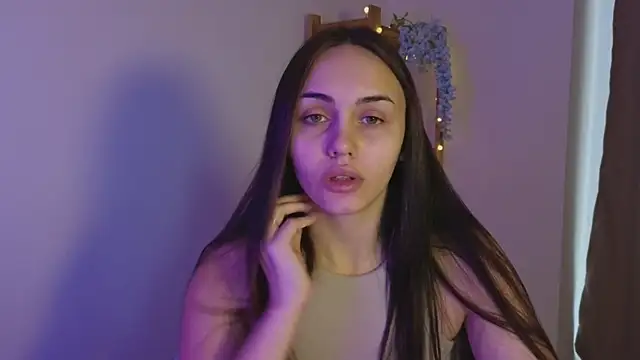 Snapshot of IrinaShayk18 chatting on January 28, 9:19 am IrinaShayk18 online show from January 28, 9:19 am