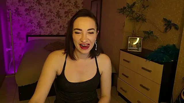 Snapshot of AnneHaddaway chatting on May 16, 9:24 pm AnneHaddaway online show from May 16, 9:24 pm