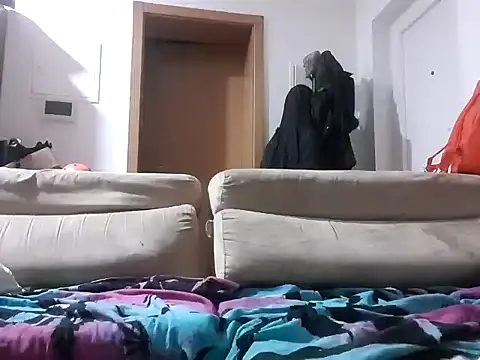priscilla420 online show from October 21, 9:48 pm