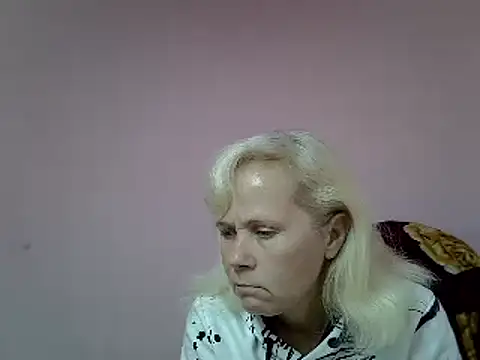 sakura blonde online show from December 29, 8:44 am