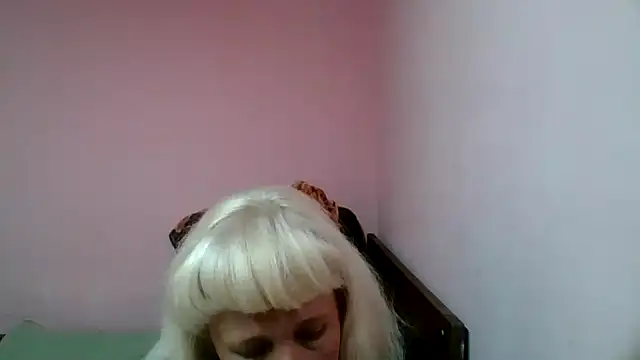 sakura blonde online show from February 16, 5:37 pm
