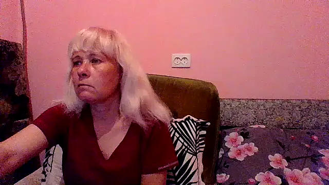 sakura blonde online show from April 17, 6:00 pm