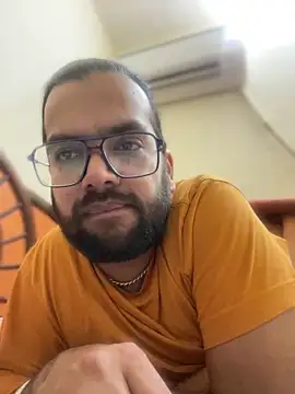 Arsh Loves Luv online show from January 2, 12:02 am