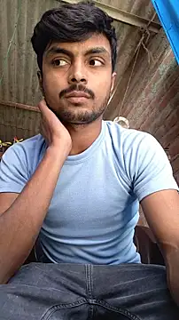 Snapshot of Suraj223kumar chatting on November 21, 6:23 am Suraj223kumar online show from November 21, 6:23 am