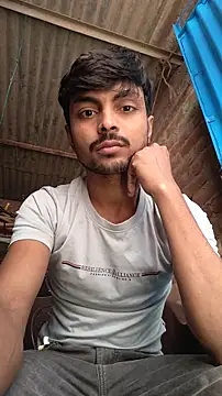 Snapshot of Suraj223kumar chatting on November 26, 3:18 am Suraj223kumar online show from November 26, 3:18 am