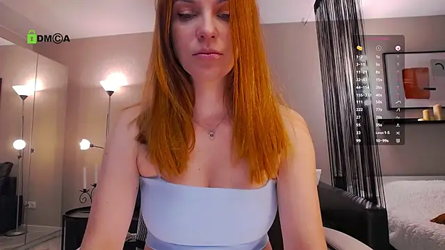 Snapshot of GoddessOlga chatting on April 22, 7:33 am GoddessOlga online show from April 22, 7:33 am