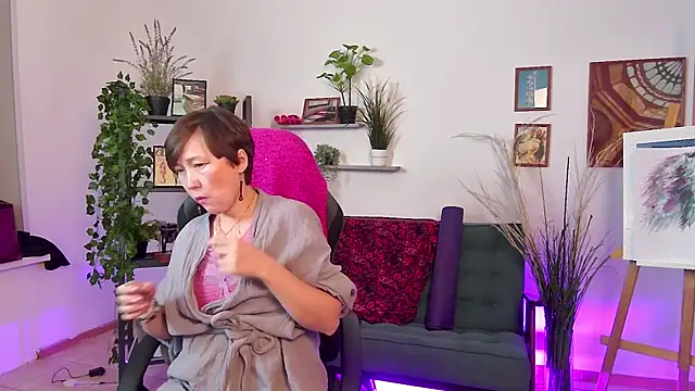 Snapshot of RosalindaFortuna chatting on January 24, 2:30 pm RosalindaFortuna online show from January 24, 2:30 pm