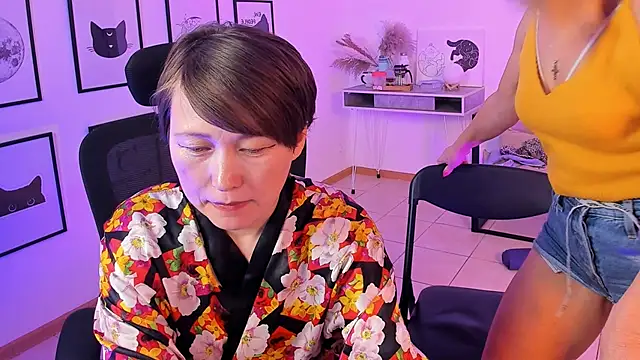 Snapshot of RosalindaFortuna chatting on February 11, 2:02 pm RosalindaFortuna online show from February 11, 2:02 pm