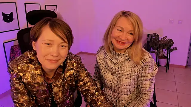 Snapshot of RosalindaFortuna chatting on February 27, 10:37 am RosalindaFortuna online show from February 27, 10:37 am