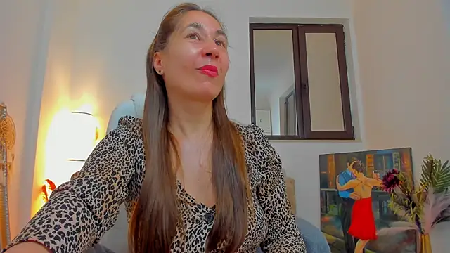 Julya Anna online show from May 24, 3:55 am
