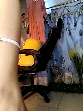 Lucy limon online show from October 30, 9:33 am