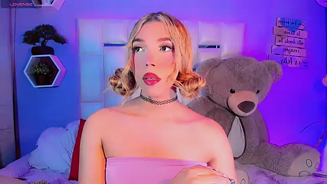 Aileen 18 online show from November 14, 8:29 pm