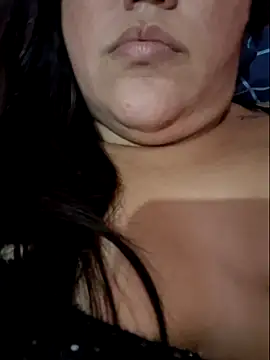 Snapshot of Paolaa_hoot chatting on March 21, 7:35 pm Paolaa hoot online show from March 21, 7:35 pm