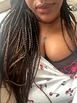 LavenderBuxton online show from October 22, 2:28 pm