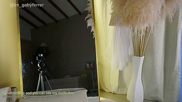 Snapshot of Gaby_Ferrer chatting on June 27, 3:06 pm Gaby Ferrer online show from June 27, 3:06 pm