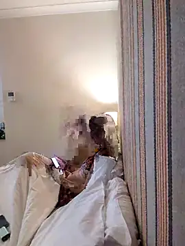 biggnipz online show from February 26, 8:35 am