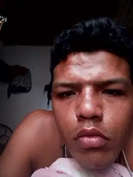 Snapshot of Apking024 chatting on March 29, 9:59 pm Apking024 online show from March 29, 9:59 pm