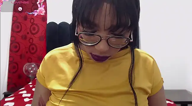 AmyBriiggs online show from January 12, 12:12 pm