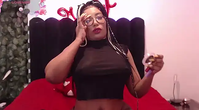 AmyBriiggs online show from March 5, 8:43 am