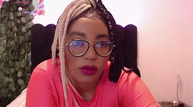 AmyBriiggs online show from March 22, 3:41 am