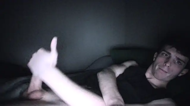 Snapshot of cw1ss chatting on March 2, 2:36 am cw1ss online show from March 2, 2:36 am