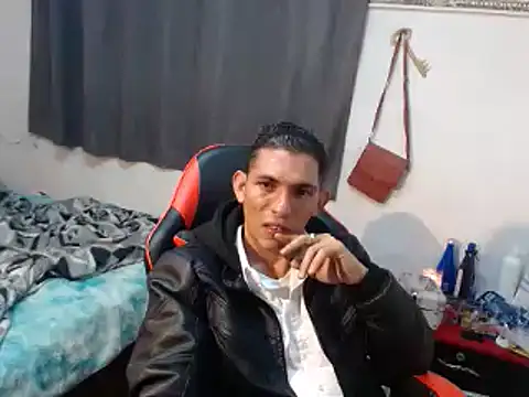 Snapshot of chayanne_odisea chatting on October 17, 2:37 am chayanne odisea online show from October 17, 2:37 am