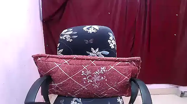 Snapshot of Liza-rani chatting on January 22, 9:02 am Liza-rani online show from January 22, 9:02 am