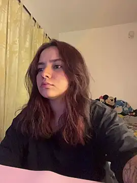 Snapshot of Ema_kraus chatting on April 21, 12:56 am Ema kraus online show from April 21, 12:56 am