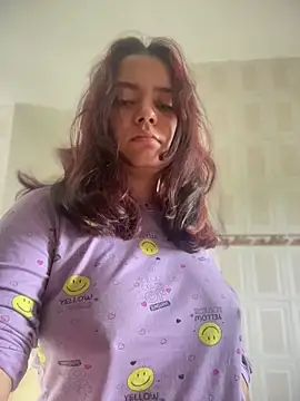 Snapshot of Ema_kraus chatting on May 23, 8:46 pm Ema kraus online show from May 23, 8:46 pm