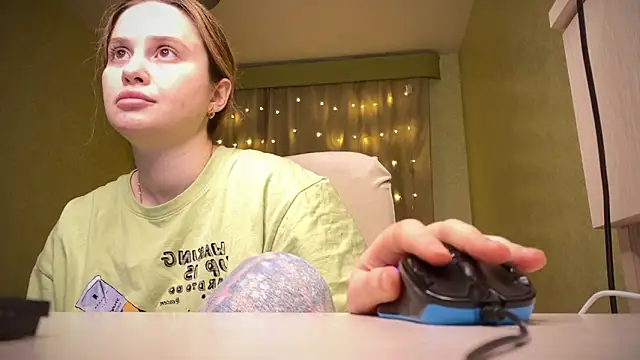 IlonaMurf online show from January 17, 1:35 pm